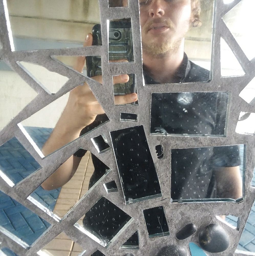 Meet your Posher, Mark